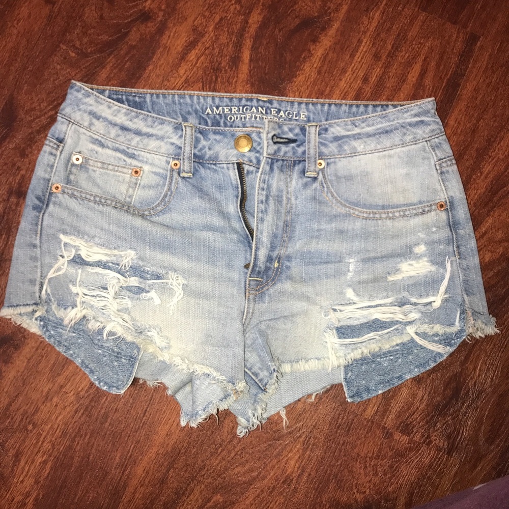 High rise festival style American Eagle Shorts